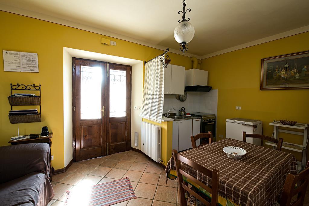 Cottage House Il Palazzetto Castelnuovo di Garfagnana Luaran gambar